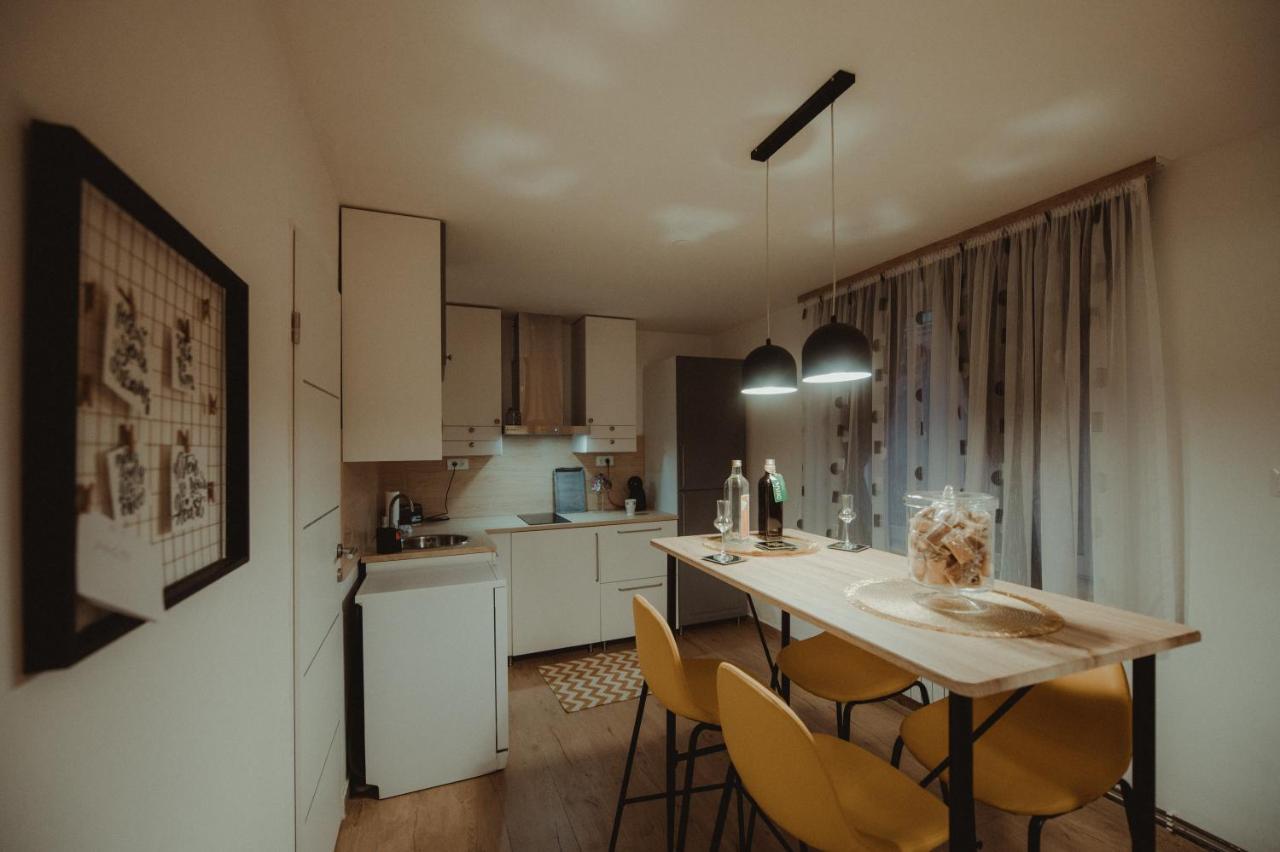 Apartament Kucica Ðakovo Zewnętrze zdjęcie